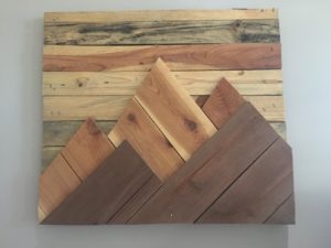 pallet wood mountains